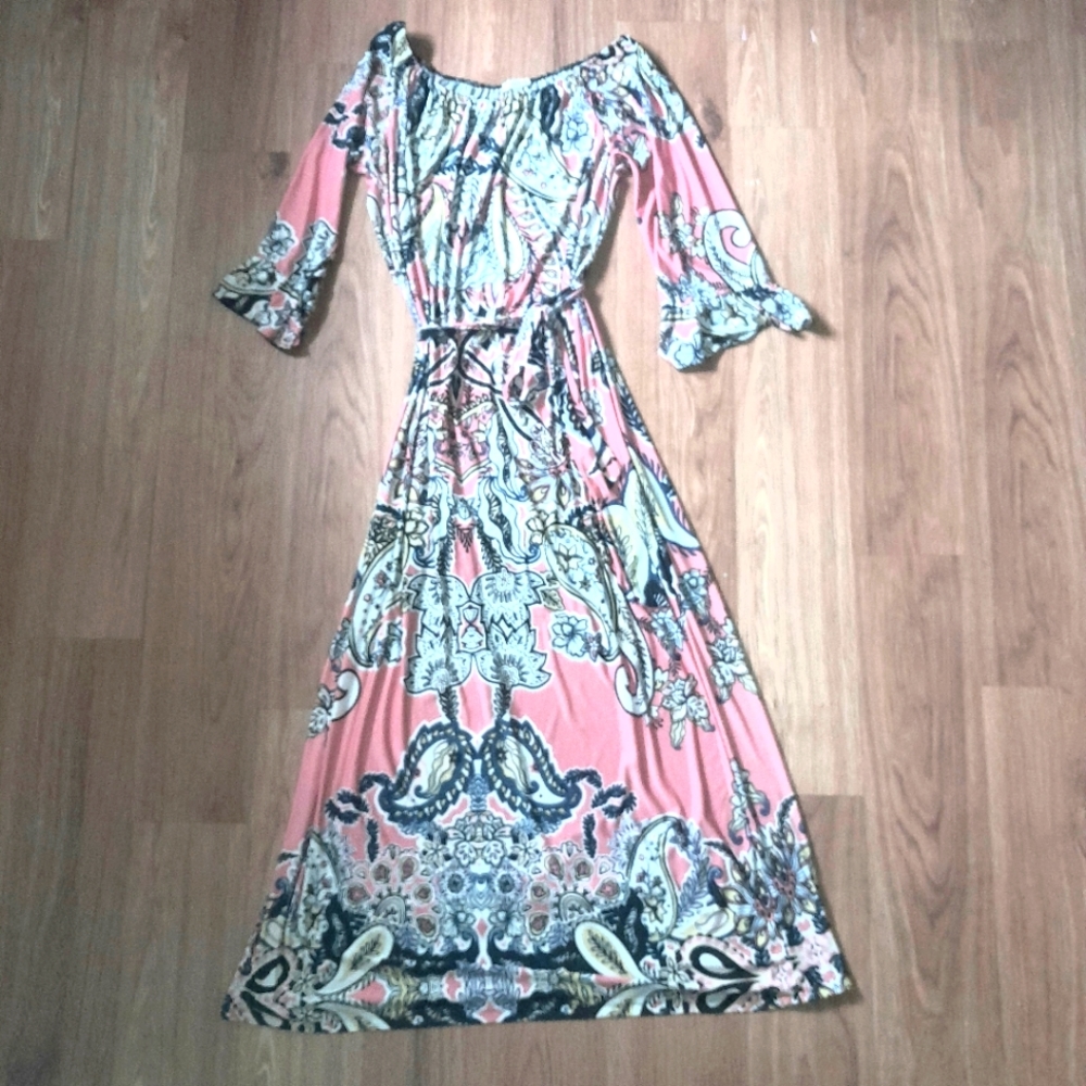 Like New Stretchy HAANI Maxi Dress Sz L